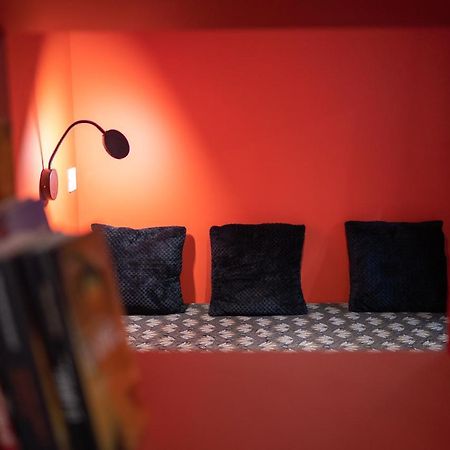 Appartement De Haut Standing Hypercentre 에페르네이 외부 사진
